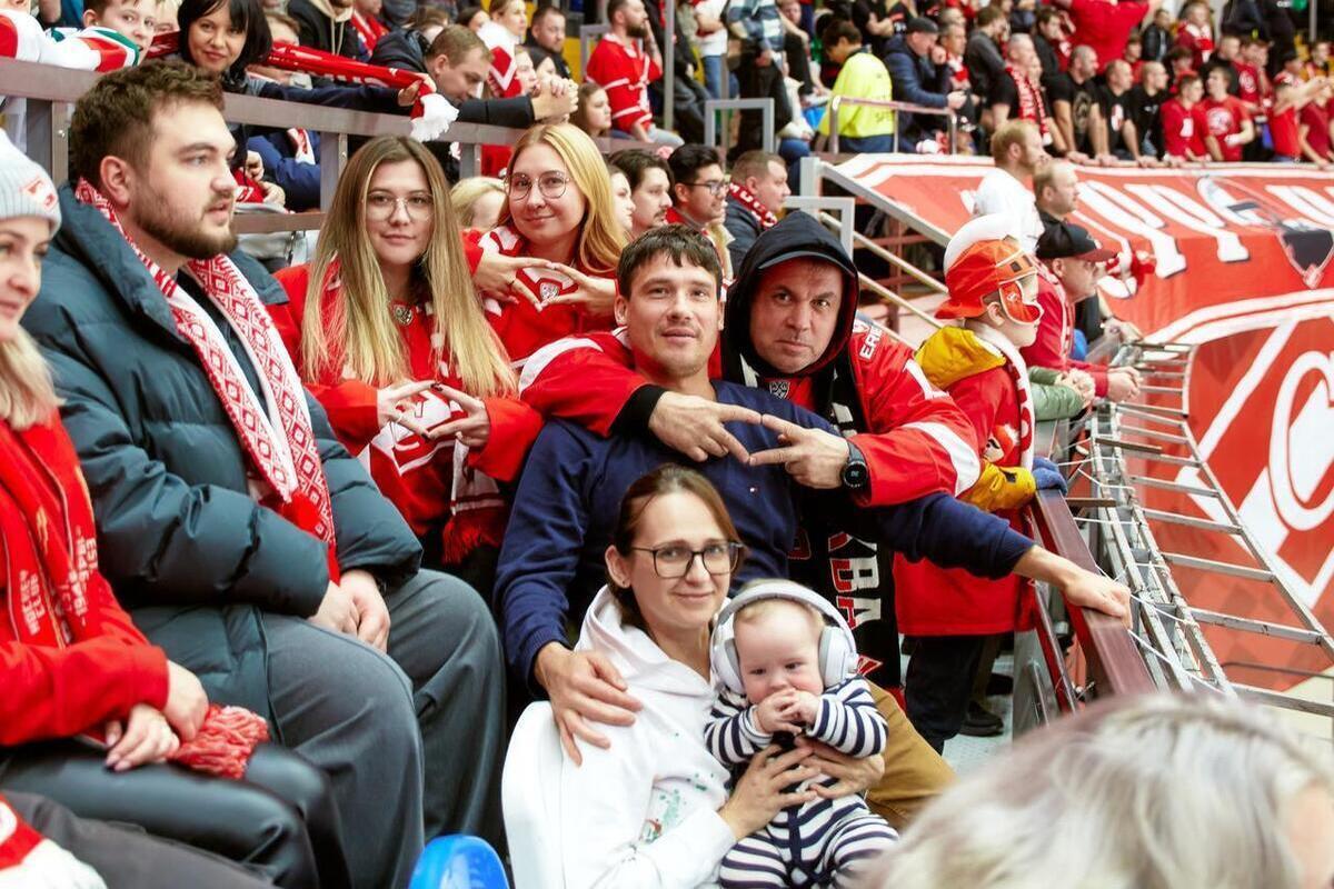 «Спартак» одержал волевую победу над «Автомобилистом»