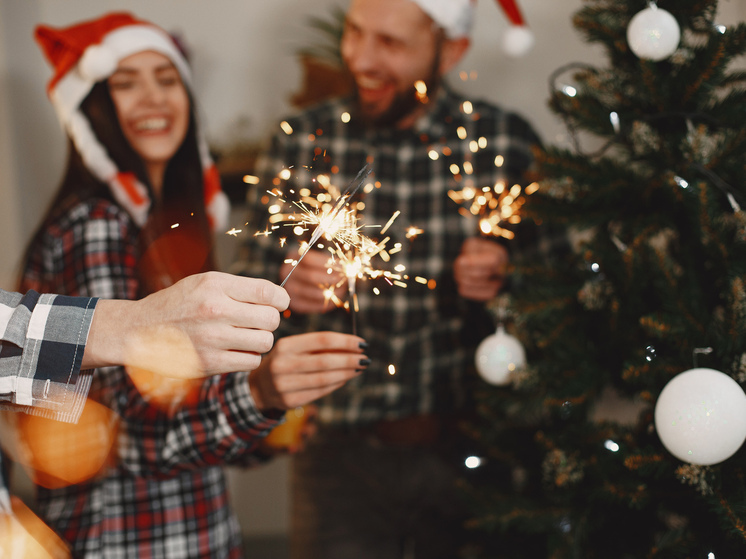 Красноярцы планируют потратить на Новый год в среднем 14 тысяч рублей