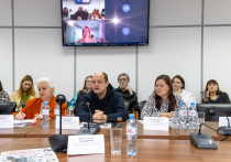 27 ноября в Екатеринбурге прошел круглый стол «Помогая другим, проиграть невозможно