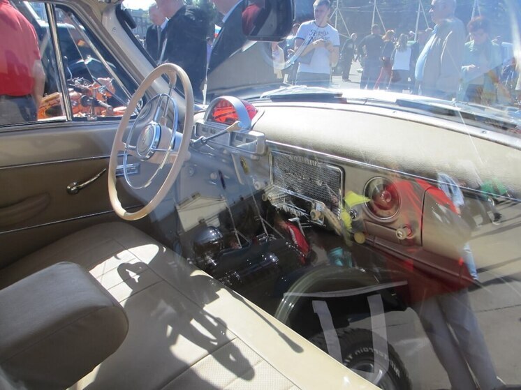 Саратове на продажу выставили легенду российского автопрома