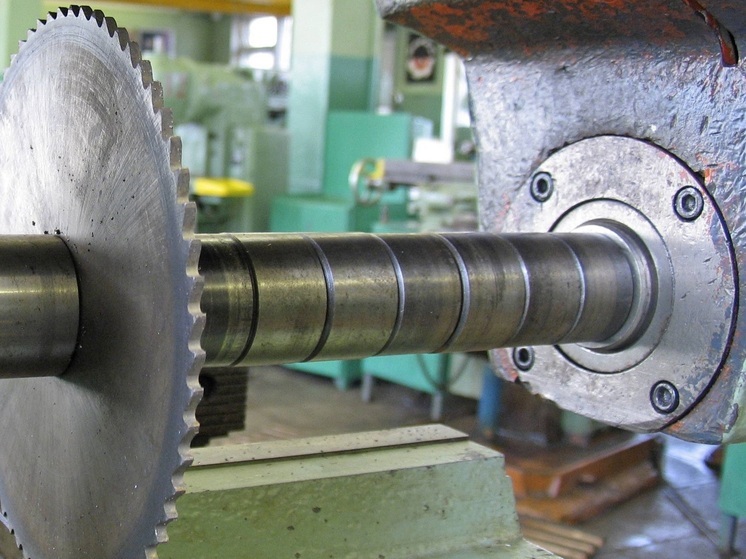 Трое работников завода в Бердске пострадали при взрыве