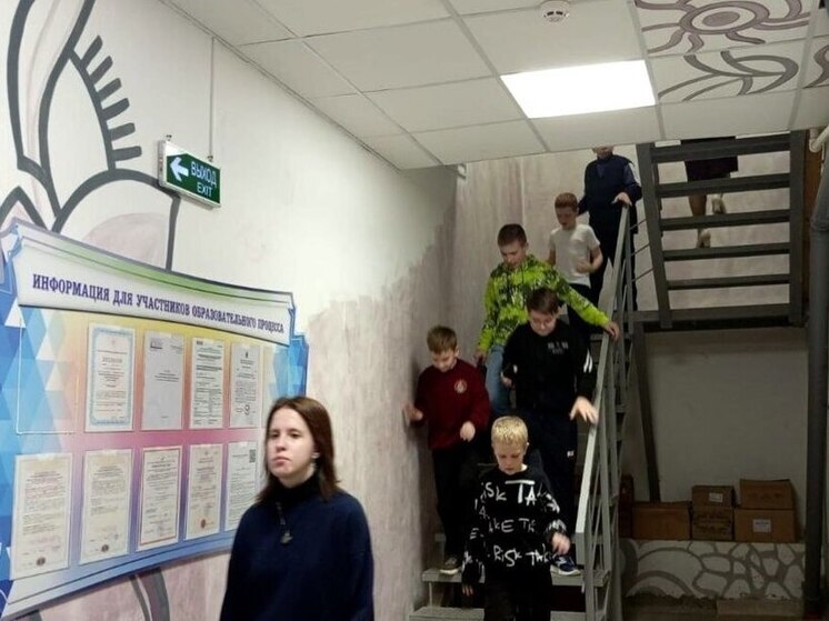 Спасатели провели учения по эвакуации в шести районах Тульской области