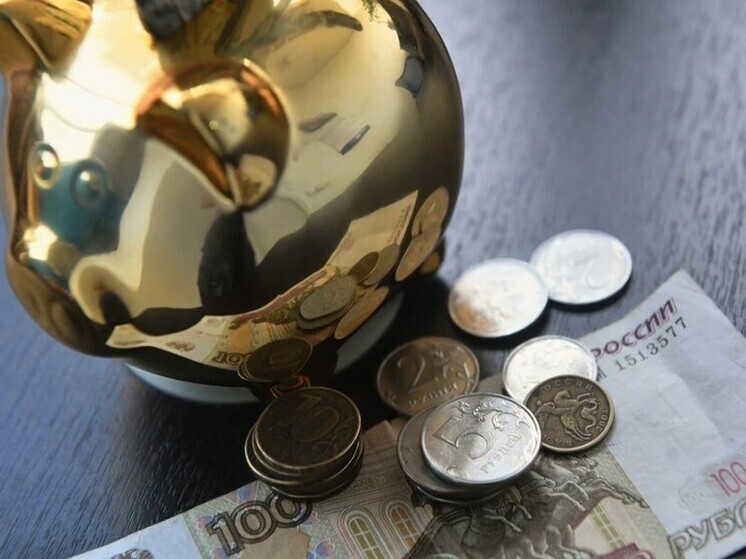 Банки начислят до 500 млрд рублей кешбэка за 2025 год