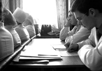 Долгое время мы жили с устоявшимися представлениями о возрастных этапах: детство, отрочество, зрелость и старость. Однако революционное исследование, опубликованное в авторитетном британском журнале Nature Communications (статью перевели ИноСМИ), переворачивает эти понятия с ног на голову. 