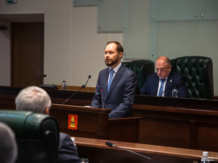 Врио губернатора Виталий Королев провел первую встречу с Заксобранием Тверской области