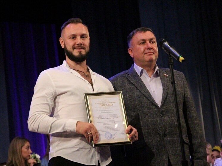 Запорожье ярко отметило День матери на марафоне «Танец материнской любви»