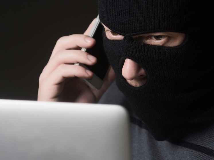 В Калмыкии пресекли деятельность мошенников, использовавших подставных лиц для обмана граждан