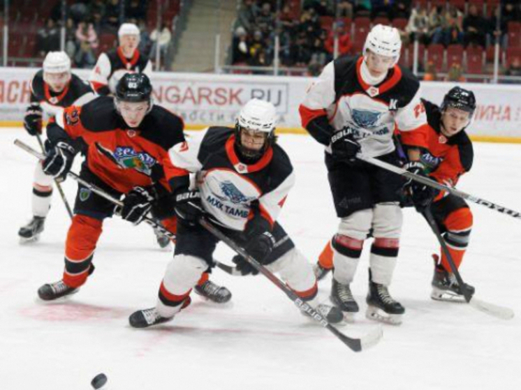 Сила характера: хоккеисты «Тамбова» реабилитировались за крупное поражение победой в овертайме