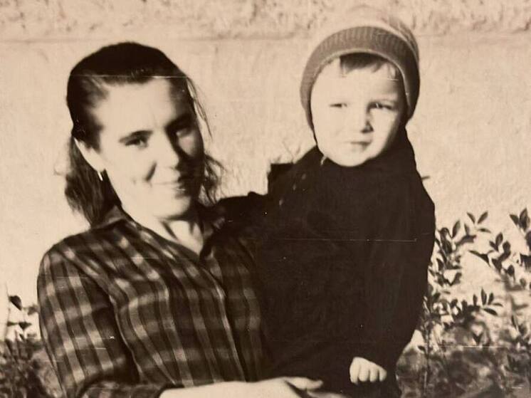 Известные серпуховичи поделились историями о самых близких людях — своих мамах