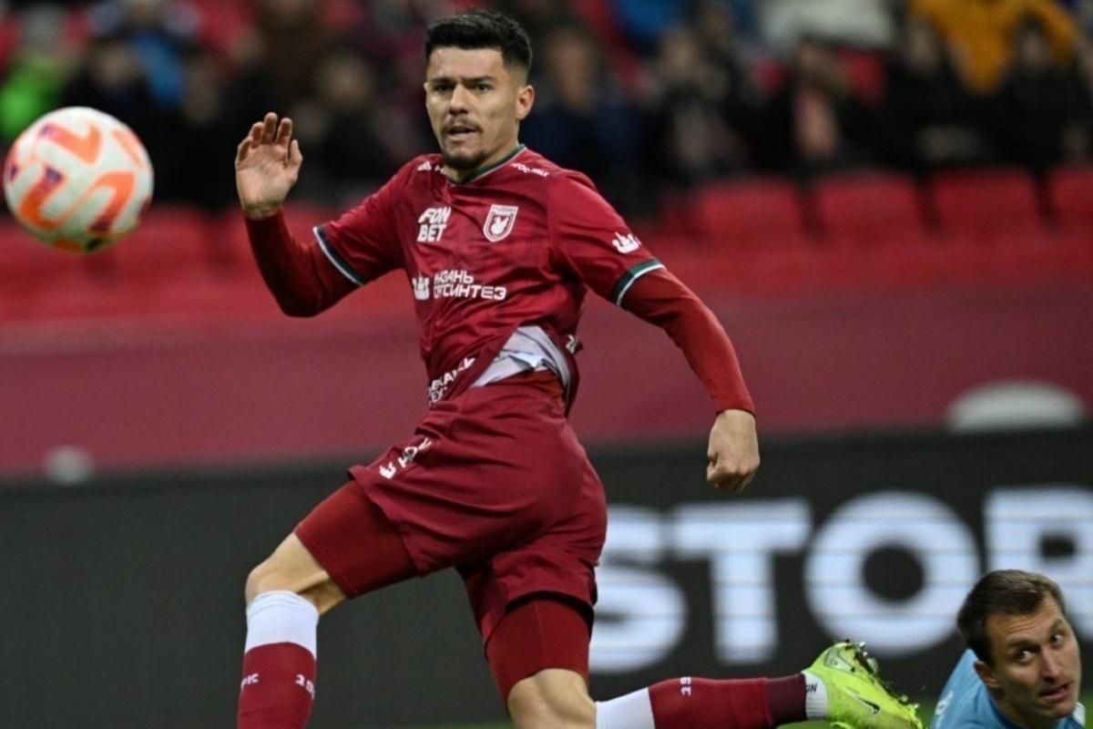 Рахимов ответил на вопрос о восстановлении нападающего Даку