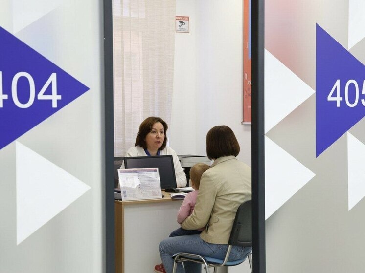 В Архангельской области помогают молодым мамам вернуться к работе