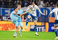 «Зенит» выиграл матч, но «Динамо» прошло в полуфинал: лучшие фото матча Кубка России