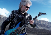 Алексей Горбашов - бессменный гитарист и лидер группы "Мираж"