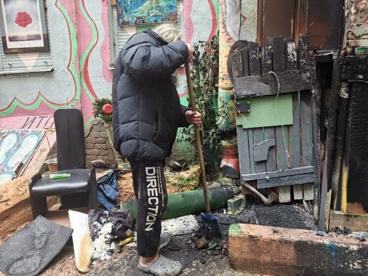 В Петербурге задержан покушавшийся на жизнь и картины художника Нельсона мужчина