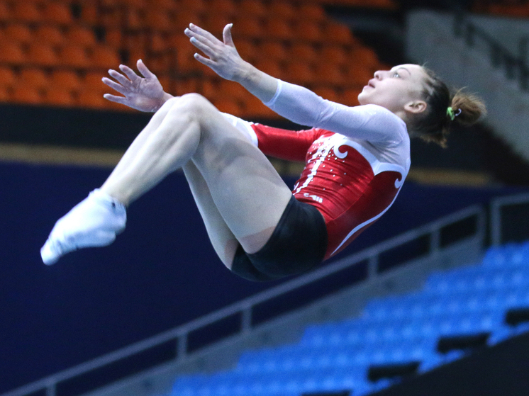 Российским гимнастам разрешили выступать на международных соревнованиях