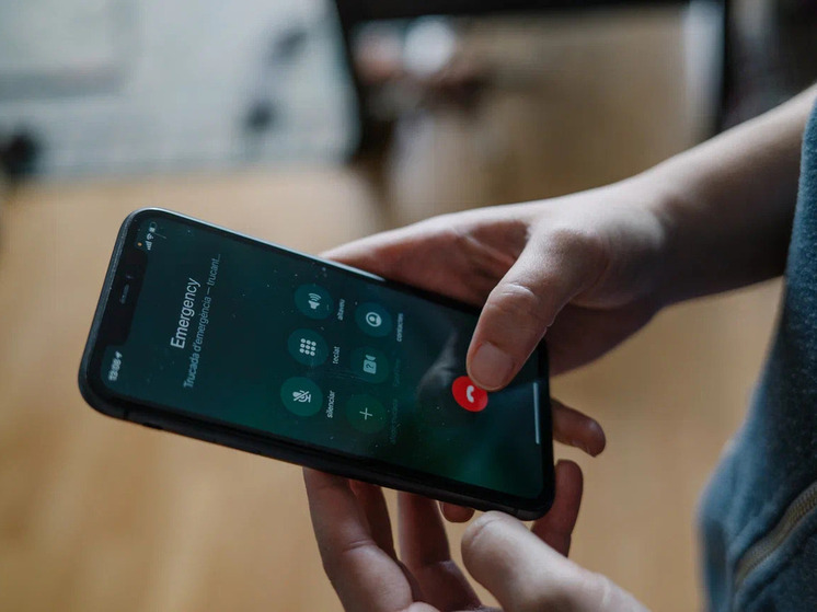 В России обсуждается введение запрета на входящие вызовы с зарубежных номеров в качестве меры борьбы с телефонными мошенниками