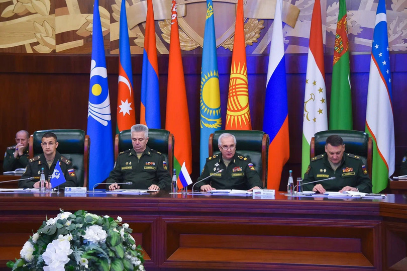 Руководители военно-политических органов пяти стран СНГ приехали в Москву