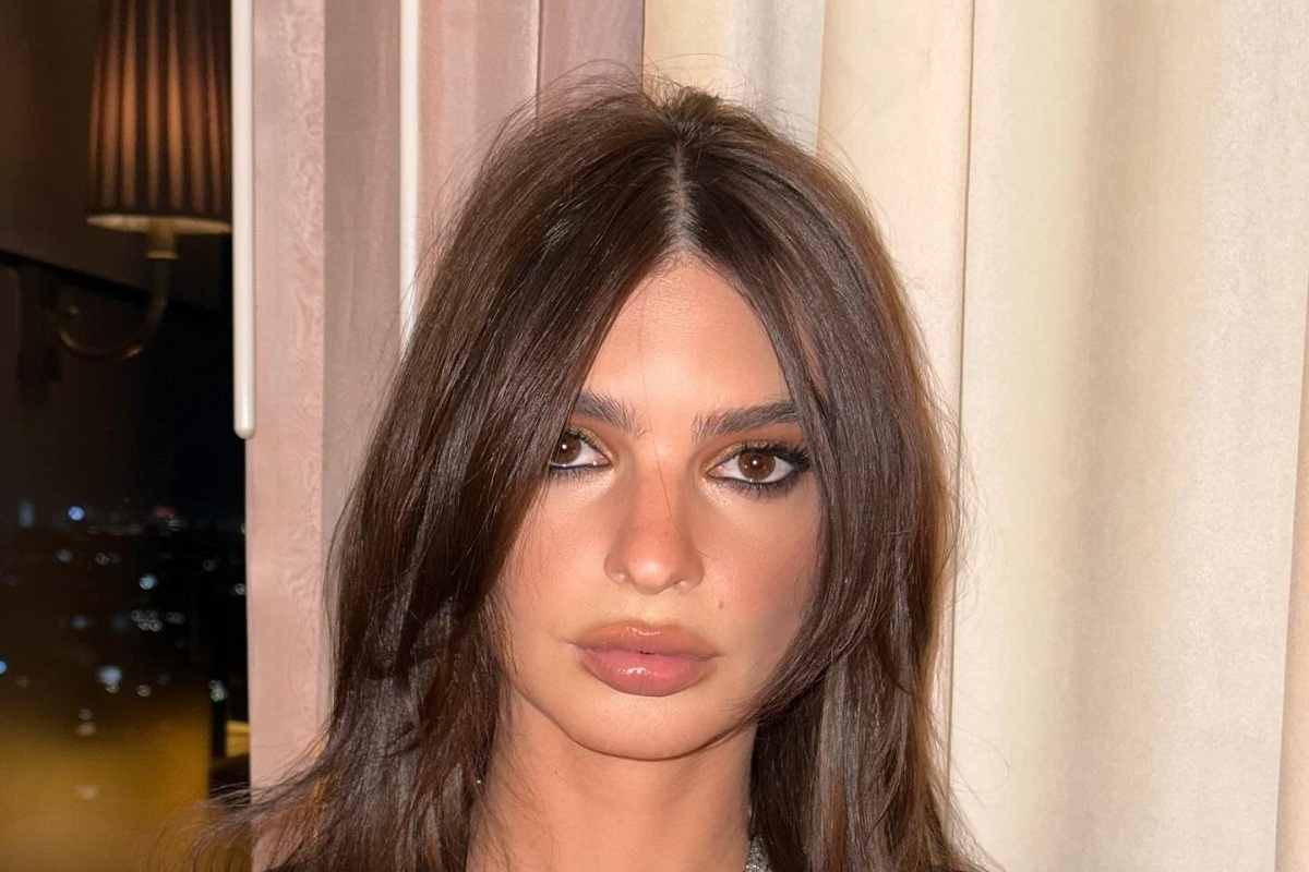 Модель показала свои прелести