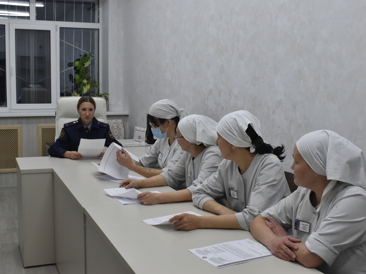 В колонии ЛИУ-7 осуждённым помогают подготовиться к возвращению в общество