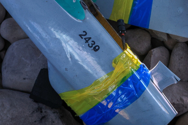 В центре Таганрога упал дрон, подавленный средствами РЭБ