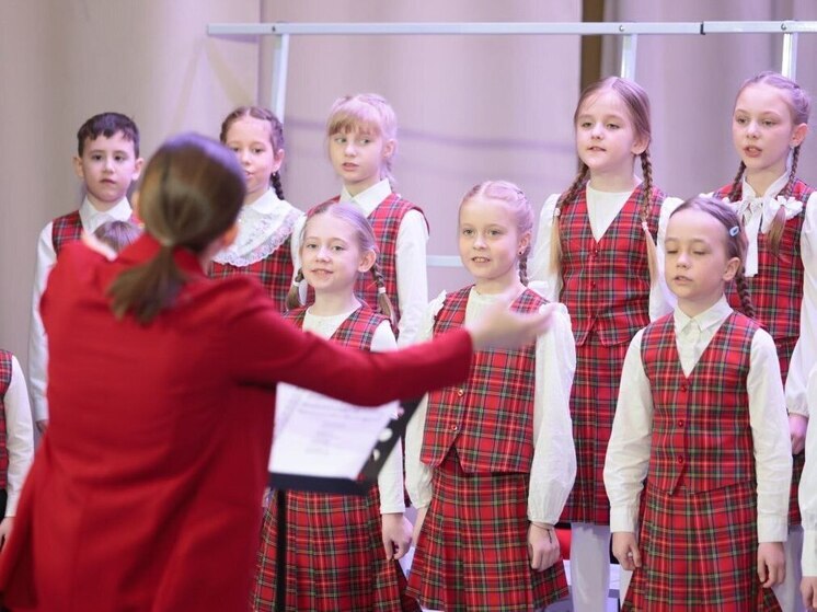 В Лабытнанги празднуют 60-летний юбилей школы искусств