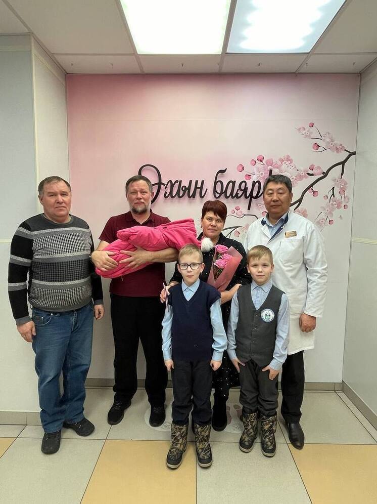 В перинатальном центре Бурятии радуются высокой рождаемости