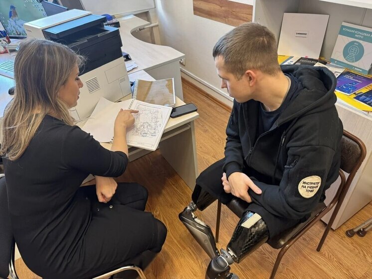 Участник программы «СВОи Герои 49» обсудил с замминистра развитие городской среды в Магаданской области