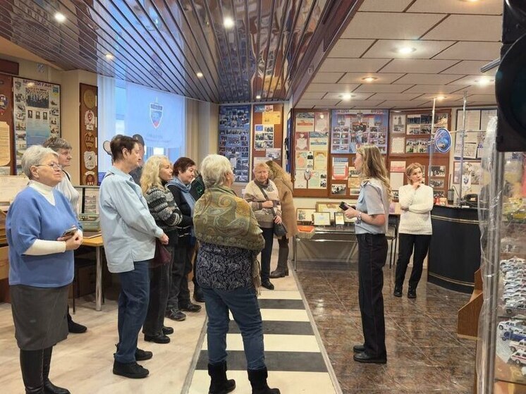 Северяне старшего поколения узнали о работе полицейских и безопасности на дороге