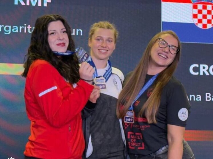 Петербуржцы завоевали 4 медали на чемпионате и первенстве Европы по муайтай