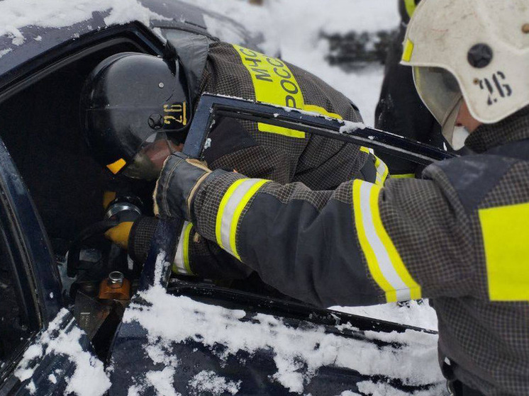 Калининградские спасатели два дня готовились к зимним авариям