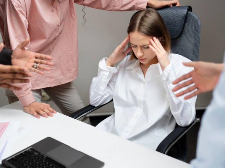 Эксперты провели опрос среди работающих москвичей и выяснили, какие параметры офисов чаще всего вызывают у них недовольство