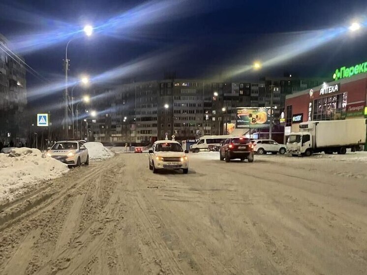 На Героев Рыбачьего в Мурманске сбили пешехода на переходе