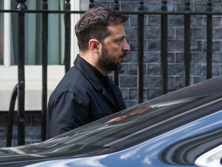 CNN: отставка Ермака может стать "политическим испытанием" для Зеленского