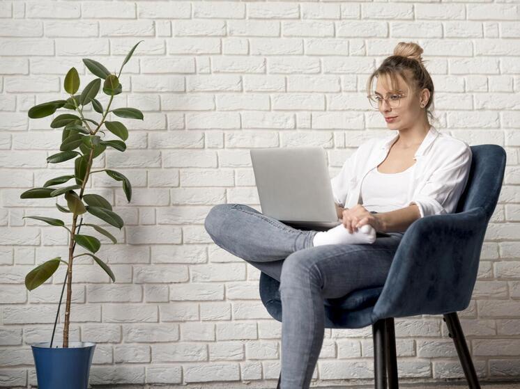 Пензенцев предупредили о рисках для ЖКТ при сидячей работе