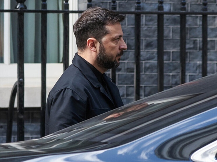 CNN: Зеленскому пришлось уволить Ермака из-за громких публикаций в СМИ