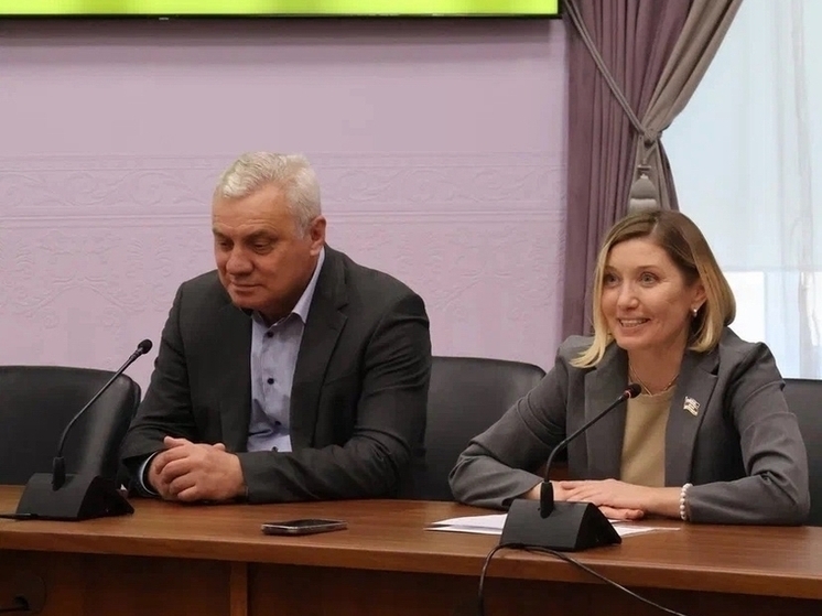 В Краснодаре прошла встреча ветеранов спорта с молодыми спортсменами и депутатом Караваевой