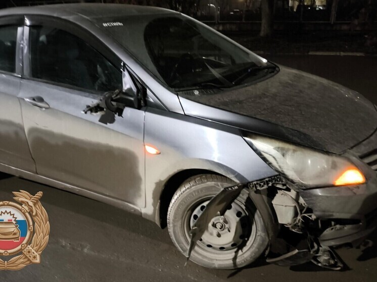 В Балакове под колёса иномарки попали двое пешеходов