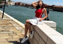 Чемпионка мира среди юниоров Камила Валиева приступила к постановке соревновательных программ в рамках подготовки к возвращению. Она тренируется под руководством Светланы Соколовской. Согласно решению CAS от января 2024 года, дисквалификация Валиевой истекает 25 декабря 2025 года. Вероятным хореографом её новых программ назван Никита Михайлов, сотрудничающий с группой Соколовской. Заслуженный тренер СССР Татьяна Тарасова выразила уверенность в конкурентоспособности фигуристки после возвращения.