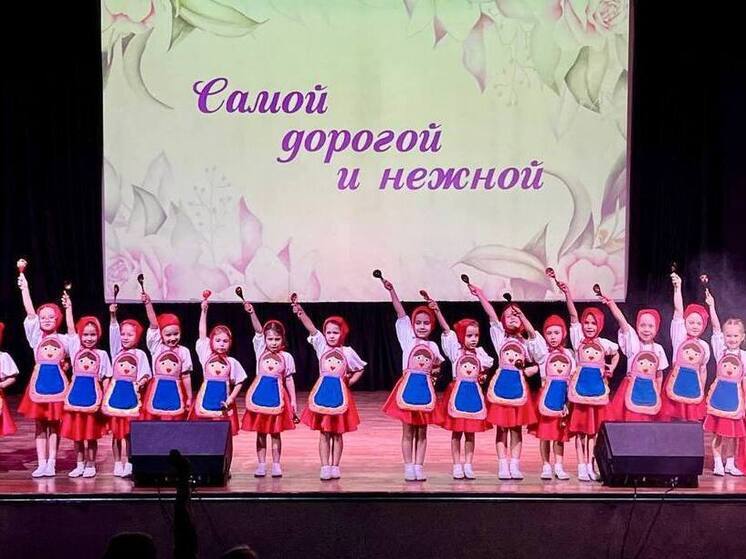 В Сочи начались празднования Дня матери