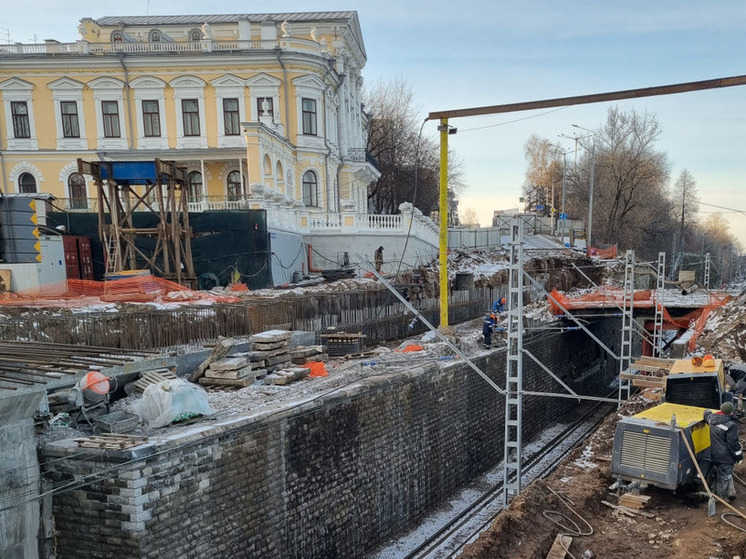 В Перми продолжается реконструкция путепровода на Монастырской