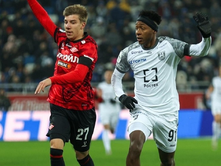 «Балтика» в 17-м туре РПЛ одержала победу над «Спартаком» со счётом 1:0 в Калининграде, несмотря на игру в меньшинстве. Это вторая сухая победа «Балтики» над «Спартаком» в сезоне. Калининградцы с 32 очками вышли на четвёртое место, продлив серию без поражений до семи матчей.