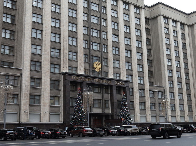 В РФ могут отменить отменить комиссию на переводы между родственниками