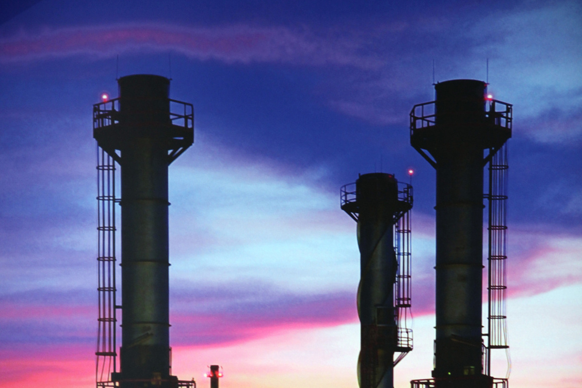 ОПЕК+ проведет заседание в режиме видеоконференции