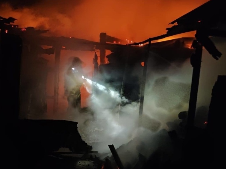 Под Людиновом на выходные сгорела баня