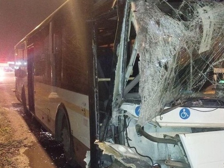 Авария автобуса и маршрутки произошла в Подмосковье