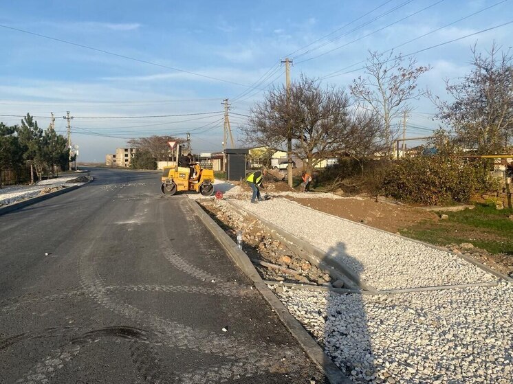 Ремонт ключевых дорог в Евпатории планируют завершить до конца года