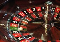 Супружескую пару из Казахстана заподозрили в том, что они, предположительно, использовали скрытую камеру и наушники, чтобы выиграть 1,18 миллиона долларов в казино Crown в австралийском Сиднее