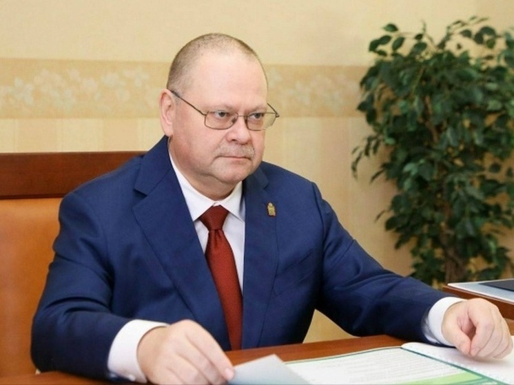 Губернатор Пензенской области поздравил жительниц региона с Днем матери