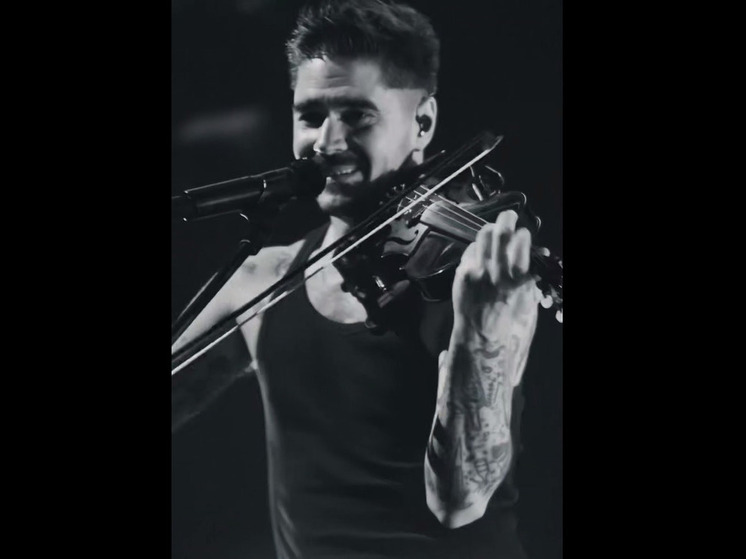 Суд в Петербурге трижды оштрафовал фронтмена The Hatters Юрия Музыченко