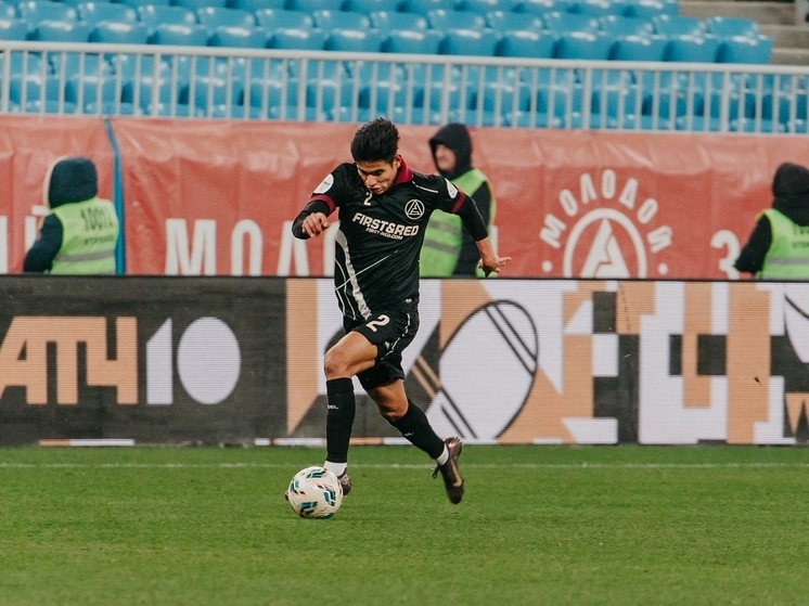 «Вышли немного расслабленными»: защитник «Акрона» Роча — об игре с «Пари НН»